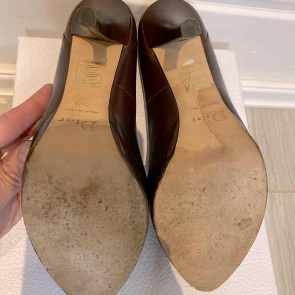 Stunning Dior Leather Heels - Picture 4 of 4